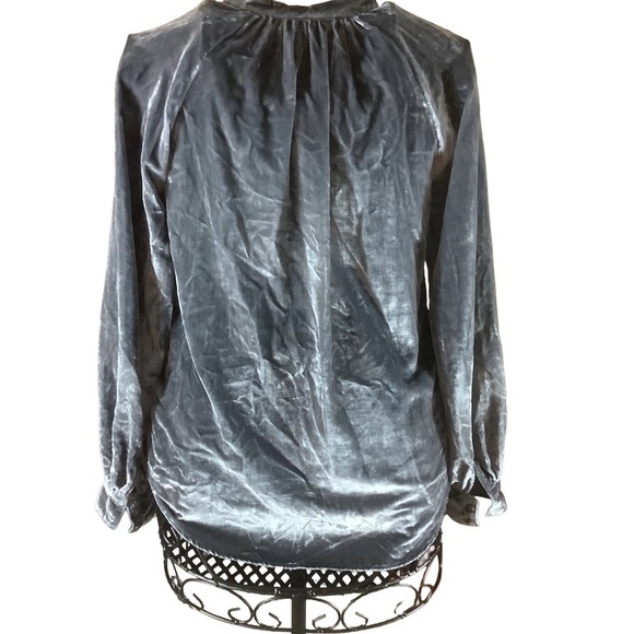 Pilcro Anthropologie Velvet Button Front Blouse – Blue Gray – Women’s XS – NWOT - Picture 4 of 9